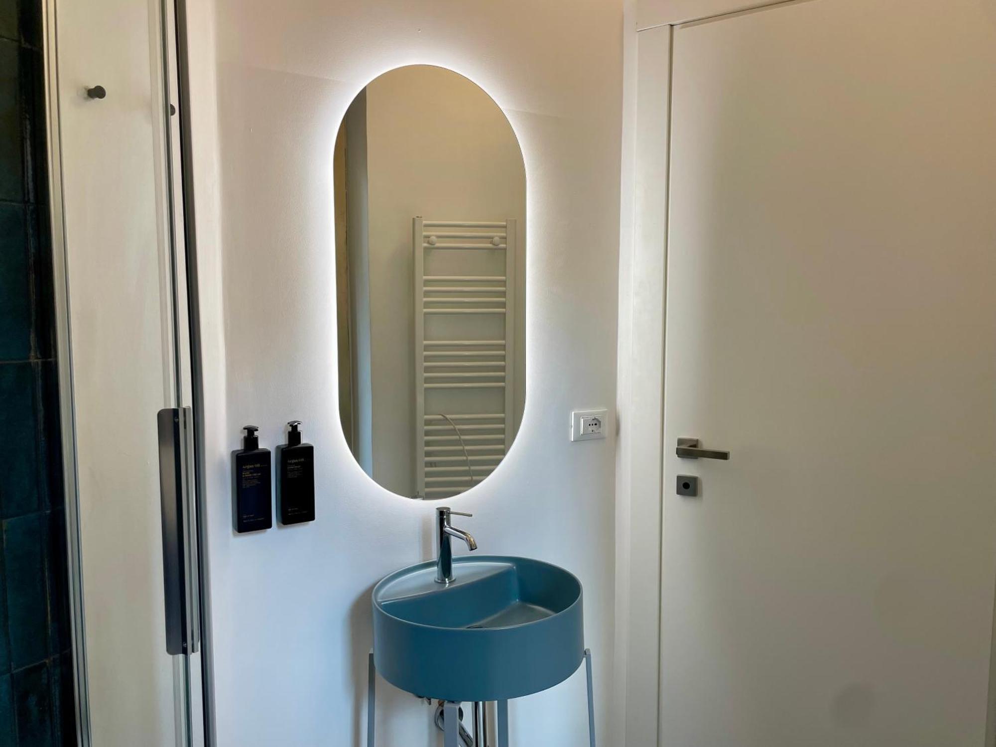 Relstay - Assarotti Suites Genoa Ngoại thất bức ảnh