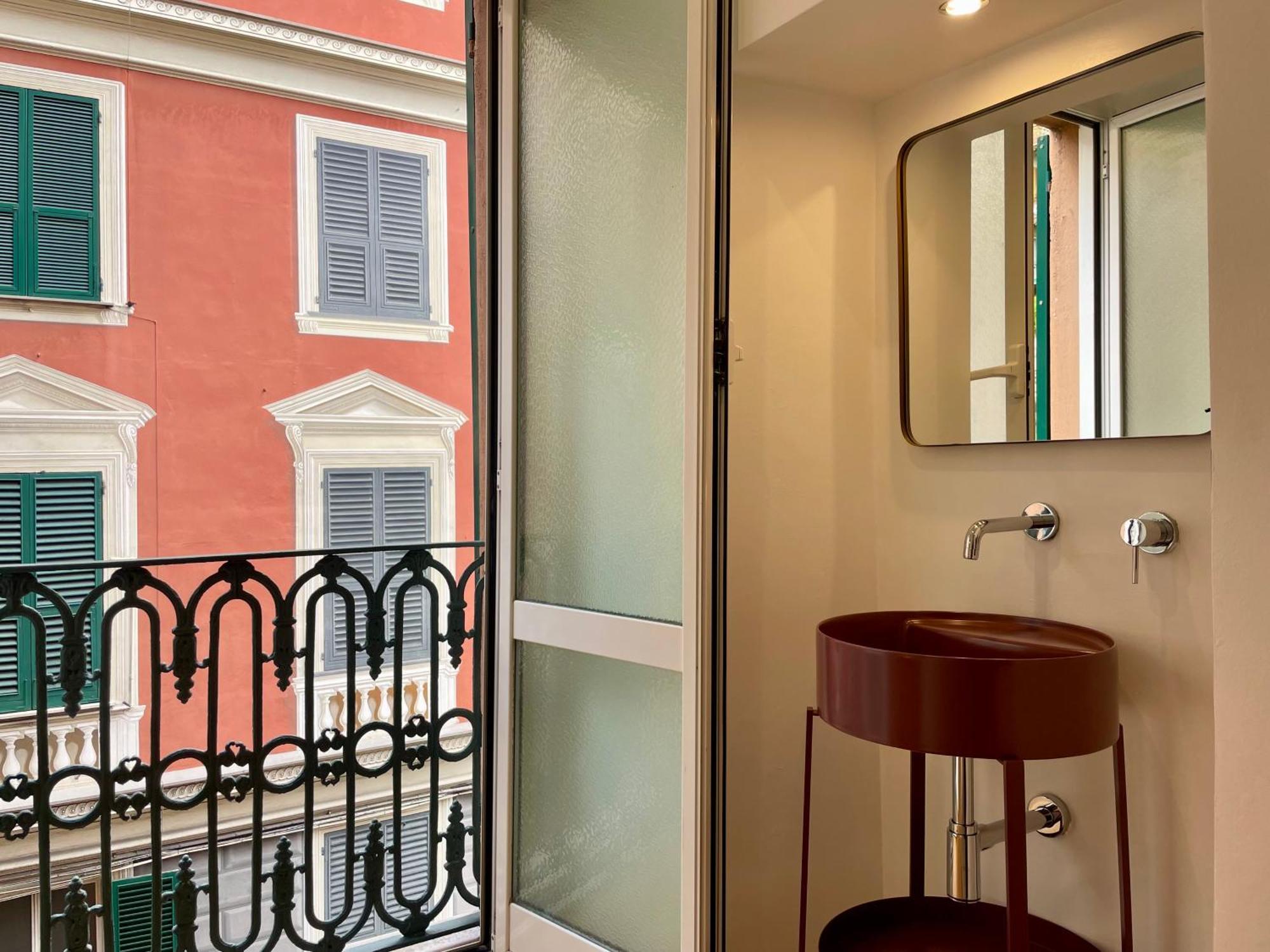 Relstay - Assarotti Suites Genoa Ngoại thất bức ảnh
